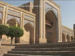  Хива:  Узбекистан:  
 
 Медресе Мухаммад Амин-хана